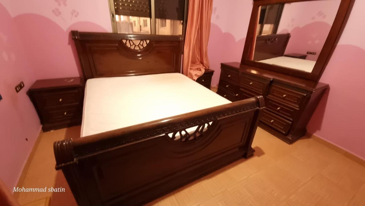 Hôtel Sbatin à Madaba Extérieur photo