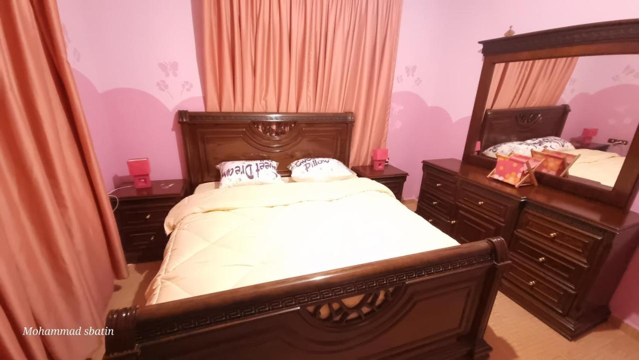 Hôtel Sbatin à Madaba Extérieur photo