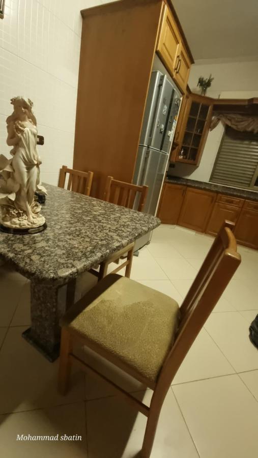 Hôtel Sbatin à Madaba Chambre photo